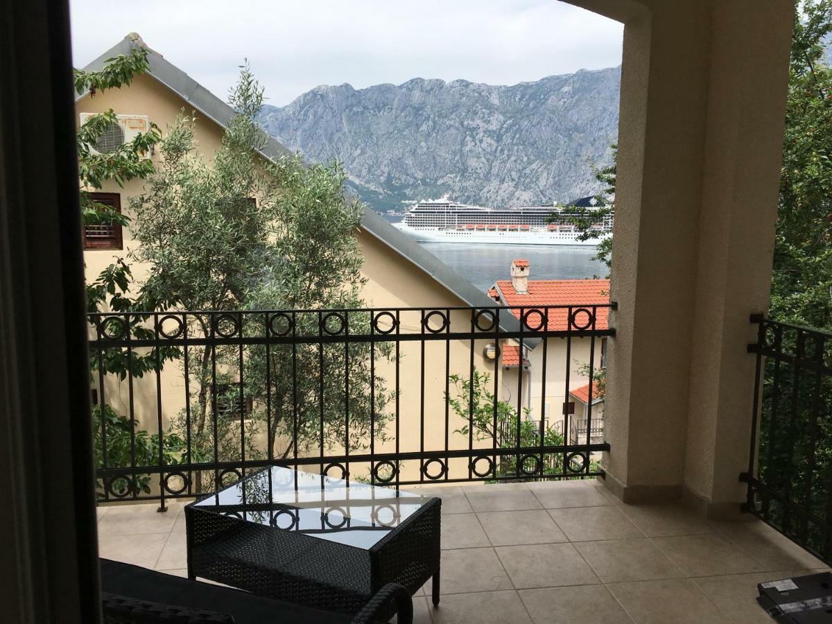 Villa Svetlana Prčanj Esterno foto
